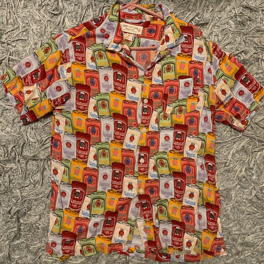 Natural light Hawaiian shirt. Great for parties!!